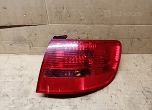 Lampa prawy tył tylna prawa Audi A6 C6 Kombi 1