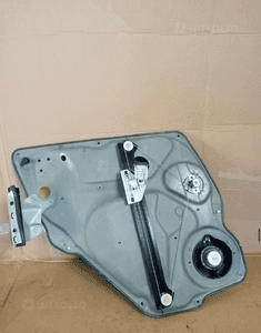 mechanizm szyby prawy tyl Mercedes A-Klasa W169 Europa w245 2