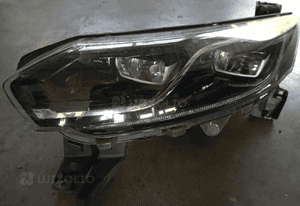 Renault Espace V lampa przod przednia prawa 15r 7