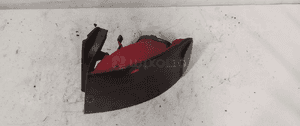 Lampa tyl tylna prawa audi A4 B8 ciemna 2
