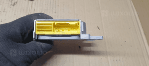 Moduł Sensor Airbag Poduszek Renault Thalia 8200375761 2