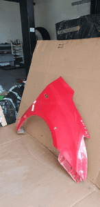 Błotnik prawy przód przedni Suzuki Swift IV ZCF 3