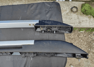Subaru xv relingi dachowe prawy lewy 3