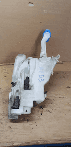 Zbiorniczek płynu spryskiwaczy pompki Audi A8 D3 4E0955453H 4E0955453J 3