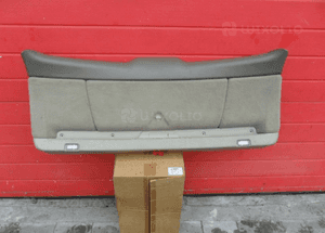 Tapicerka tylnej klapy audi A4 B6 B7 8E0 avant beż