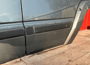 Jeep commander xh xk drzwi lewy tył oryginał w kolor 6