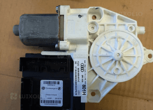 Audi A3 8P 3D silniczek sterownik szyby prawy 8P0 959 802 H A  3D 2