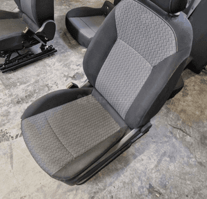 Opel insignia b 2017- hb fotele kanapa komplet uk 3