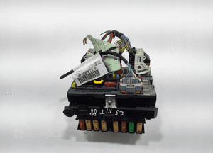 MODUŁ SKRZYNKA BEZPIECZNIKÓW BSM CITROEN C5 III X7 9807028580 12-17 LIFT 2