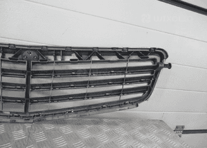 Grill gril atrapa mercedes c-klasa W204 2007-2011 rok 8