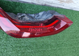 Lampa tył bmw I8 7310781 2