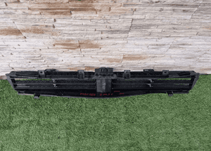Kierownica powietrza wlot bmw 5 G30 G31 nowa 1