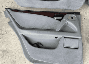 MERCEDES E 210  boczki tapicerki fotel fotele podgrzewane elegance jasne 26