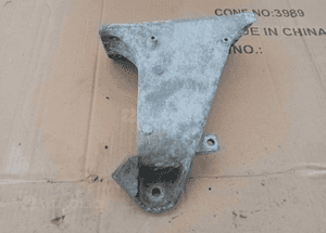 Łapa podpora silnika BMW E39 2.5 6752648 6753362 1