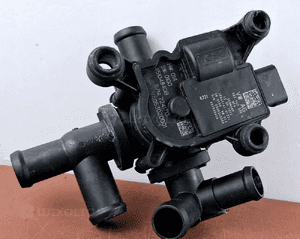 Audi OE Pompa wody 8B3963375A 4