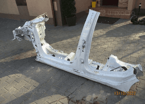 Renault clio v hb próg lewy słupek 1