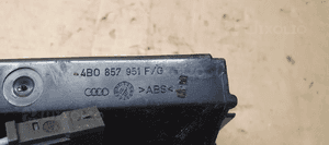 Popielniczka schowek zapalniczka Audi A6 C5 4B0857951F 4B0857951G 4