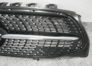 Nowy grill grill atrapa mercedes cla W118 C118 X118 2019- 8