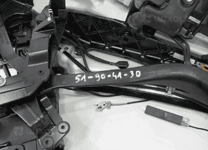 Słupek siłownik dachu lewy K744 mercedes sl R230 6