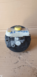 Serwo wspomaganie hamulca pompa Audi A4 B6 8E0612105J 2