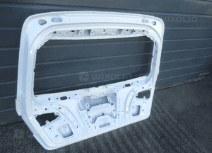 Klapa bagażnika tylna tył audi A3 8V4 2012- 23
