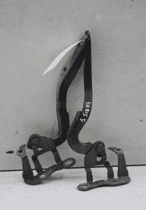 Toyota Yaris II zawiasy maski 1