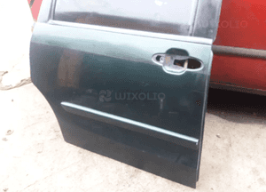Mazda MPV 99-06  Drzwi prawe Lewe tylne w kolor 18J tył w kolor 18G 22V 4