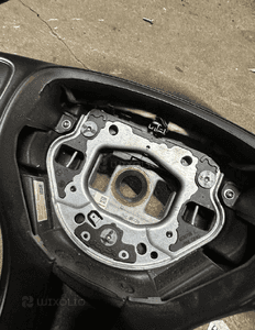 MERCEDES 447  Vito  kierownica  czarna  przyciski multi 5