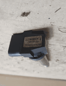 Cewka zapłonowa BOSCH 0 986 221 023 3