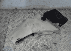 AUDI A4 B8 08r ZBIORNICZEK SPRYSKIWACZY 1POMPKA 2