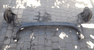 Toyota Corolla Verso lift 04-08 belka os tyl 1