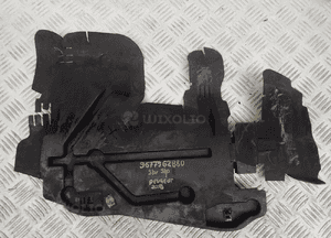 Kierownica powietrza przód prawa peugeot 2008 9677962880 1