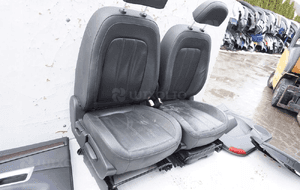 Fotele siedzenia skóra 5 osób grzane opel antara 4