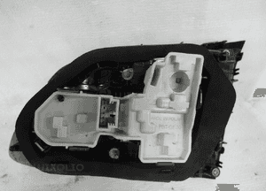 Vw golf sportsvan cała lampa tylna prawa 2