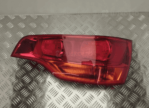 Audi Q7 4L lampa prawa tył 4L0945094 11