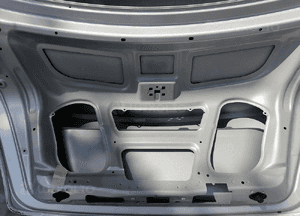 Klapa bagażnika Mercedes C Klasa W203 9