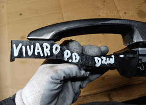 Klamka drzwi przesuwnych prawych prawa Opel Vivaro B Trafic III 806079208R 806071150R 5