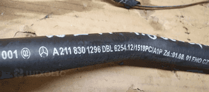 Zaworek elektrozawór wody wąż Mercedes W211 1.8 K A2118320084 A2118301296 9