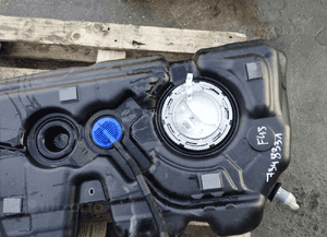 Bmw X1 F48 zbiornik paliwa 7348331 4