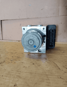 Pompa sterownik ABS Hyundai I30 III 61589-41600 58900-G4210 G4589-32500 2