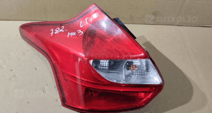 Lampa lewa tył tylna ford focus MK3 hb 5D 1