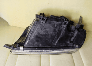 Lampa prawa reflektor prawy przód skoda fabia i 4