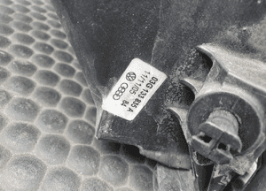 Obudowa Filtra 03G133835A 03G133833 03G133837 Powietrza Pokrywa 2.0 TFSI Benzyna Audi A4 B7 4