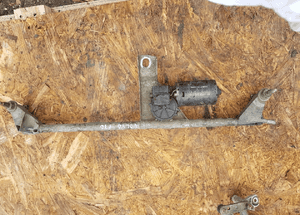 mechanizm wycieraczek przód volvo v 70 1