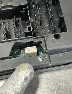MODUL KOMFORTU SKODA FABIA III KAMIQ 2Q0937090B FV 2