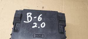 Skrzynka bezpieczników VW Passat B6 3C0937125 1K0937132F 8