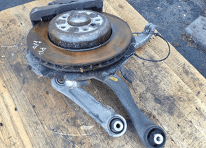 BMW 5 F10 3.0D ZWROTNICA PIASTA TARCZA ZACISK WAHACZ PRAWY LEWY PRZÓD OE 10