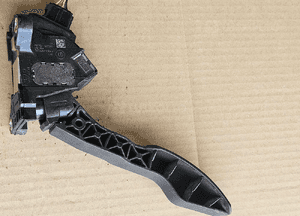 Toyota Avensis T27 pedał potencjometr gazu 78110-02020 2