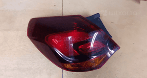 Lampa tyl tylna prawa opel astra j hb 1