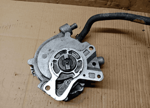 Pompa Vacum Wakum VW Touareg 2.5 TDI  070145209E 4